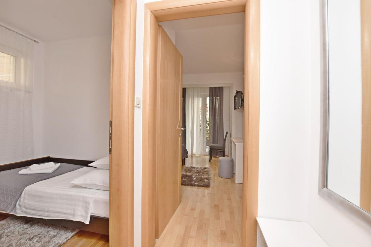 Apartment Mate Omiš Exteriér fotografie