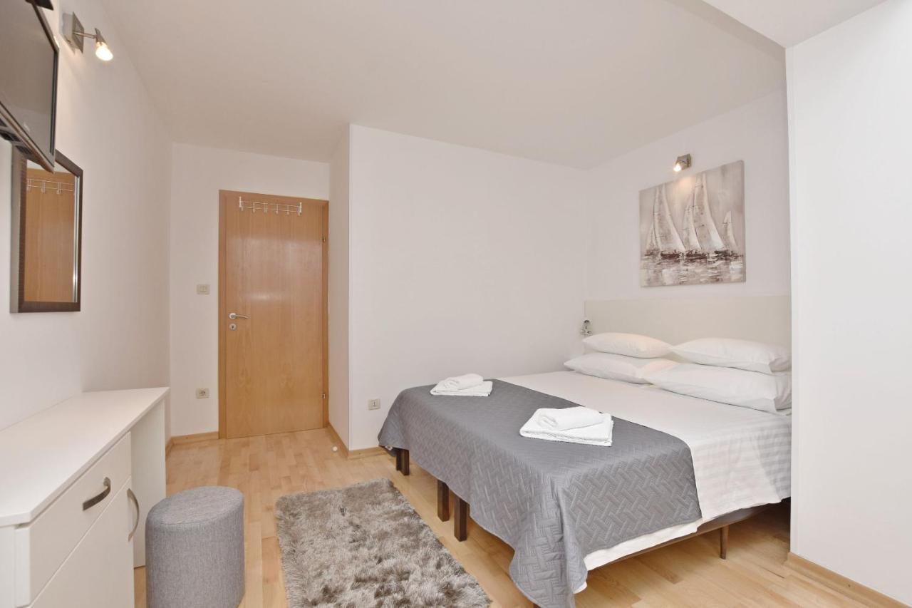 Apartment Mate Omiš Exteriér fotografie