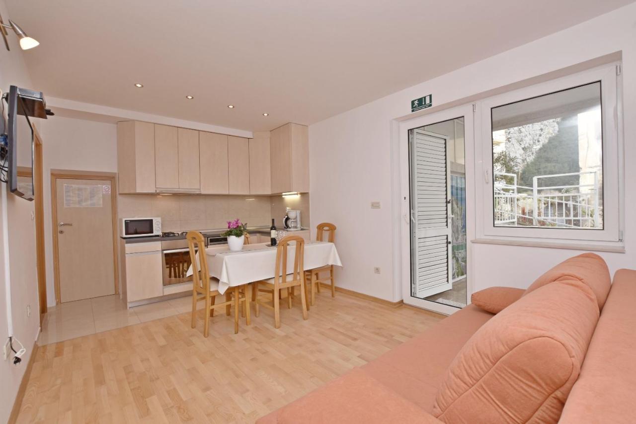 Apartment Mate Omiš Exteriér fotografie